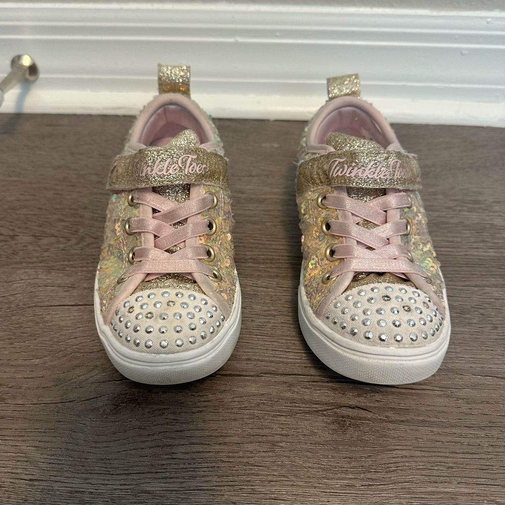 Sketchers Gold Lightup Shoes